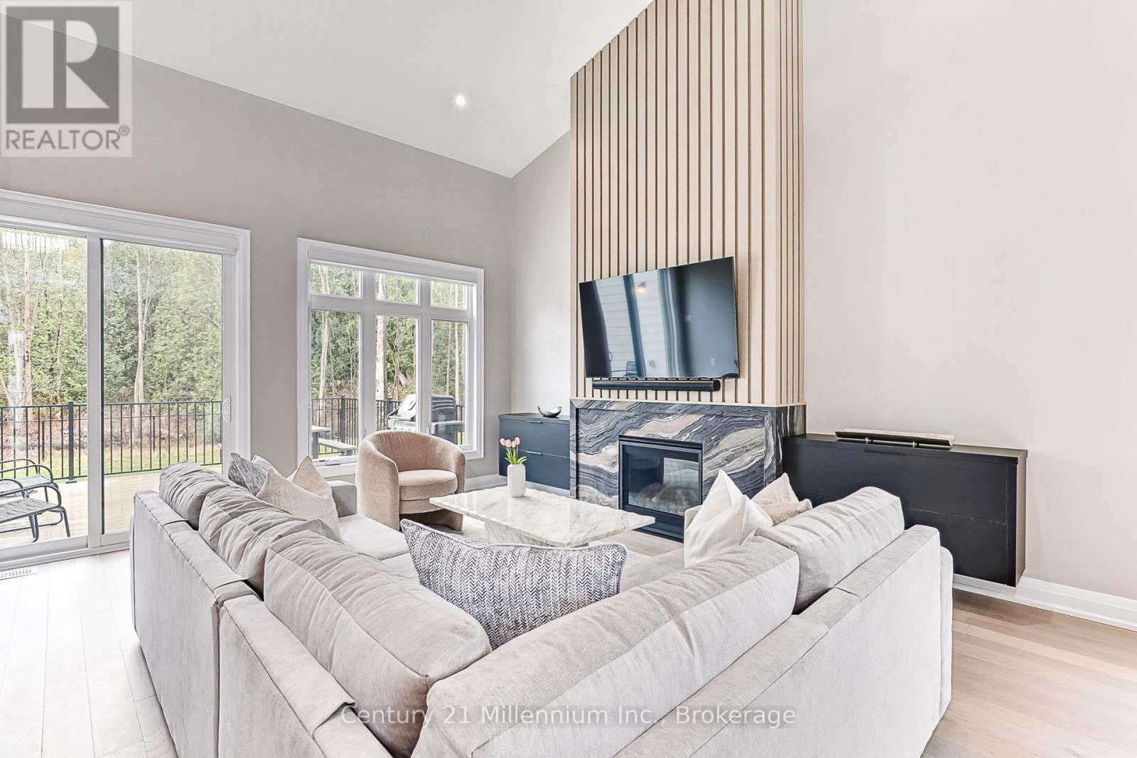 82 GOLDIE COURT Image 11