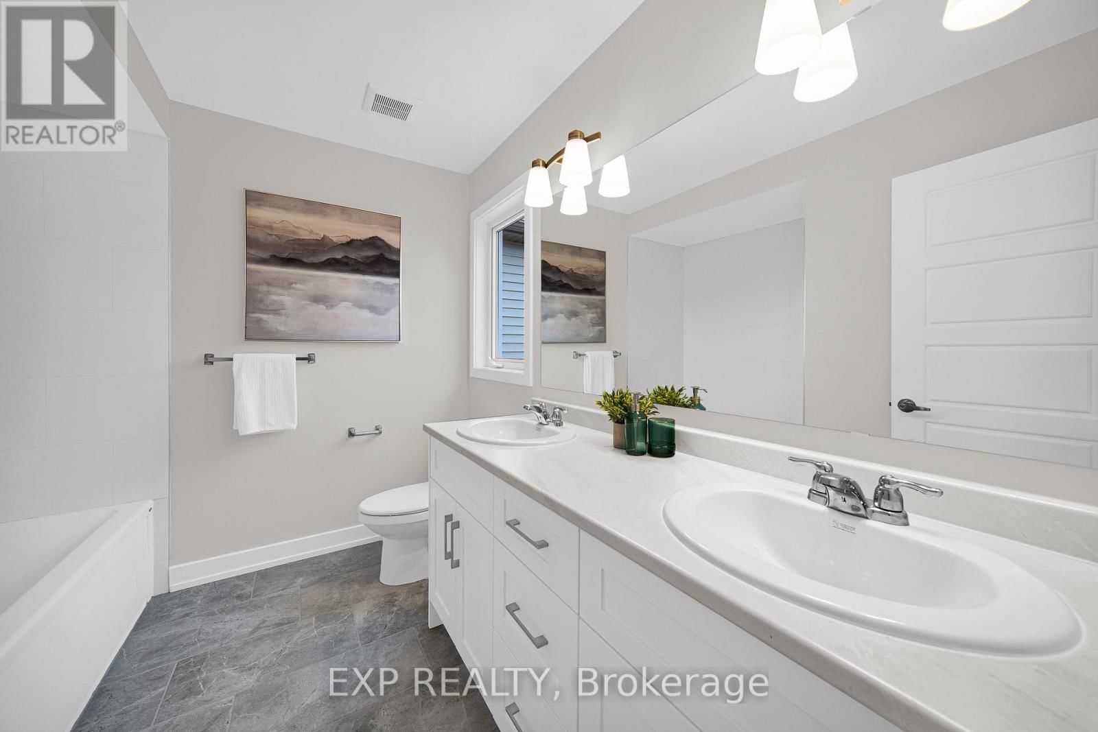 535 FILLY TERRACE Image 26