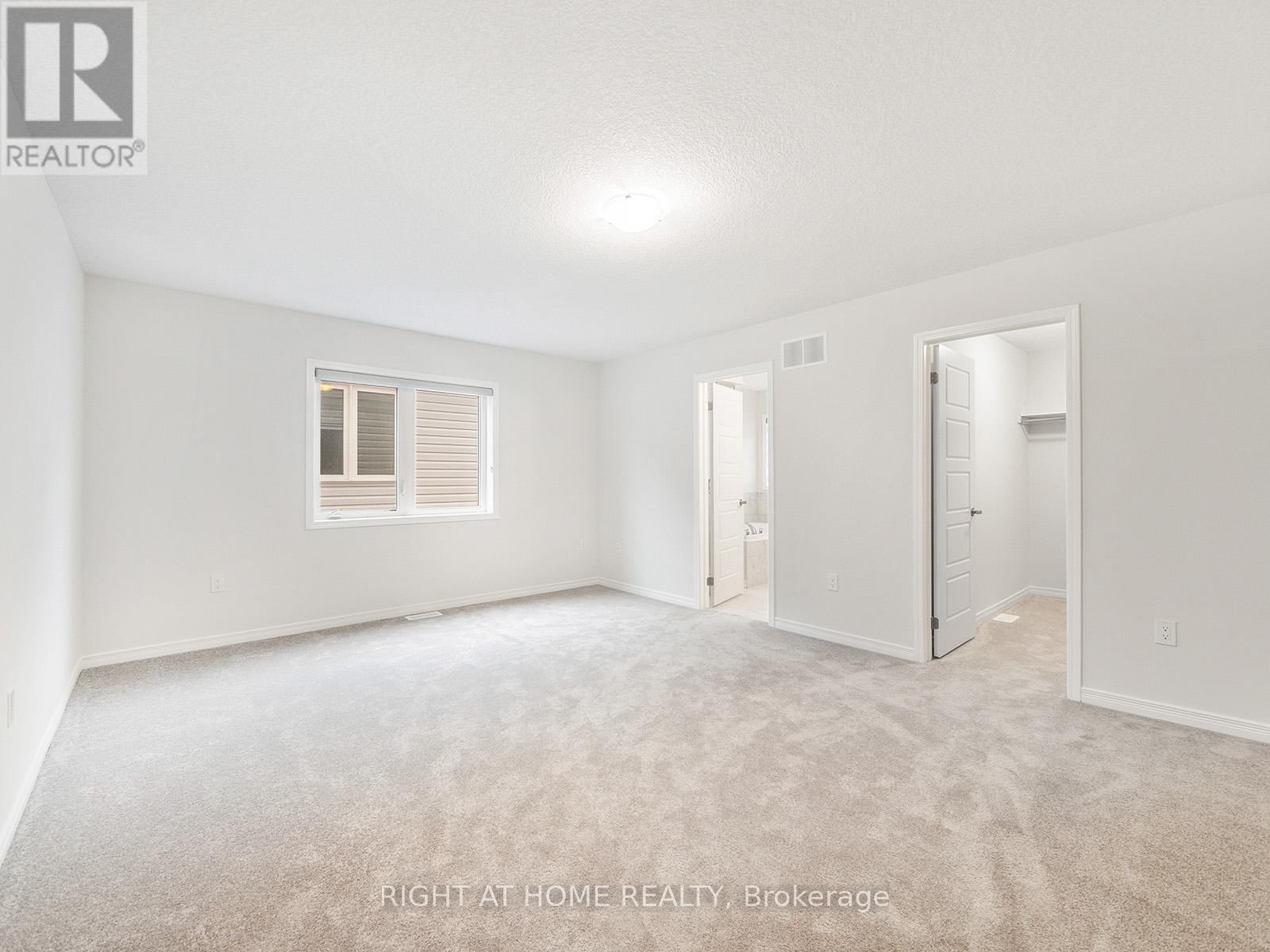 139 MUNRO CIRCLE Image 19