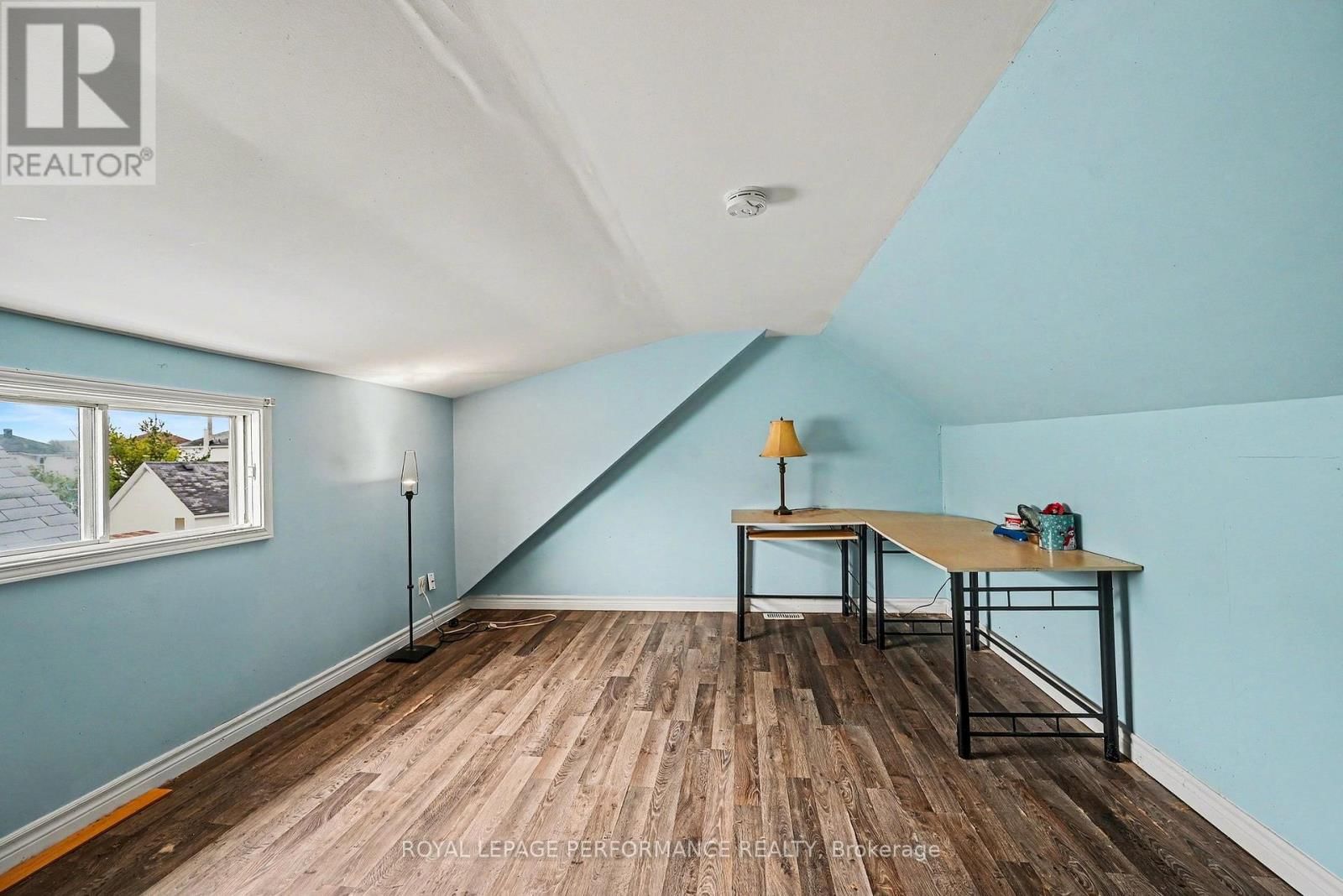 414 GILLESPIE AVENUE Image 21