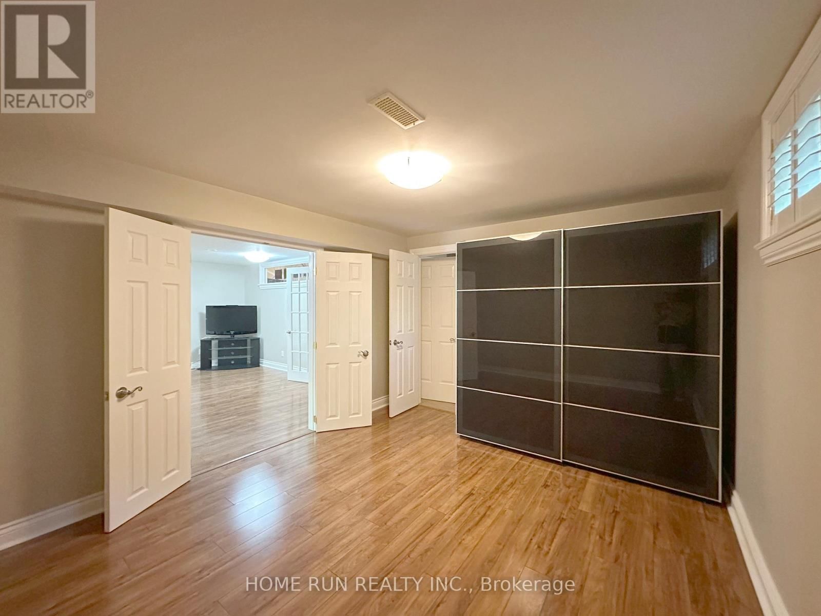 35 BLUE HERON COURT Image 41