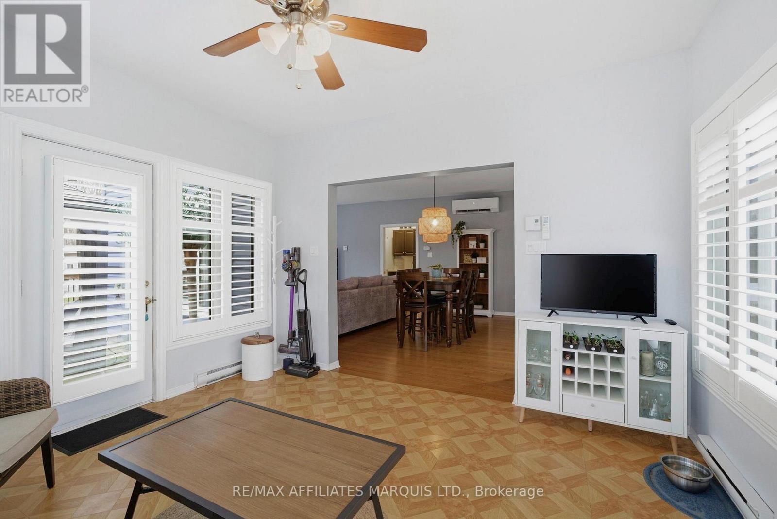 4822 DELANEY ROAD Image 17