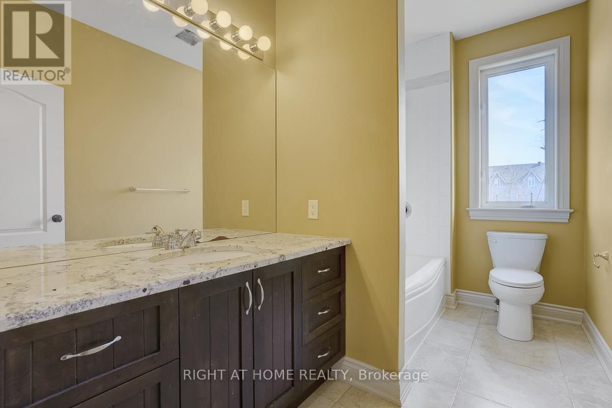 8660 FLEWELLYN ROAD Image 26