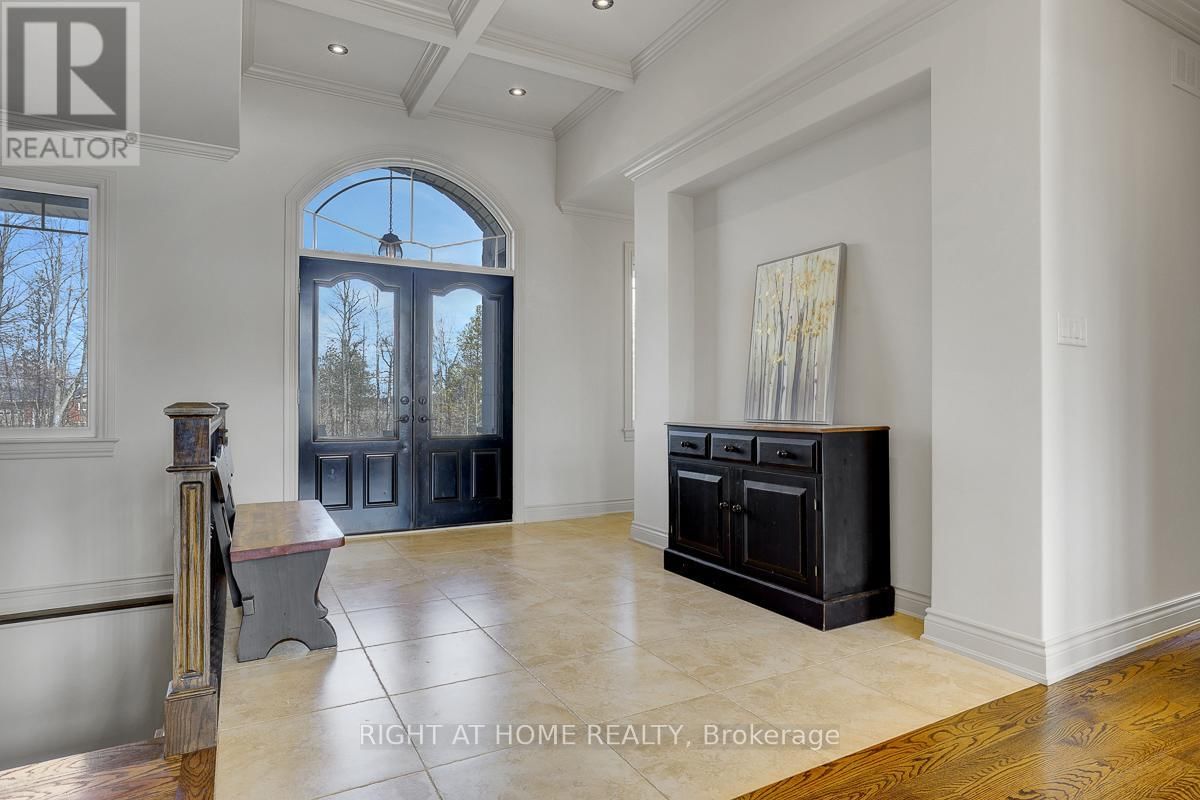 8660 FLEWELLYN ROAD Image 5