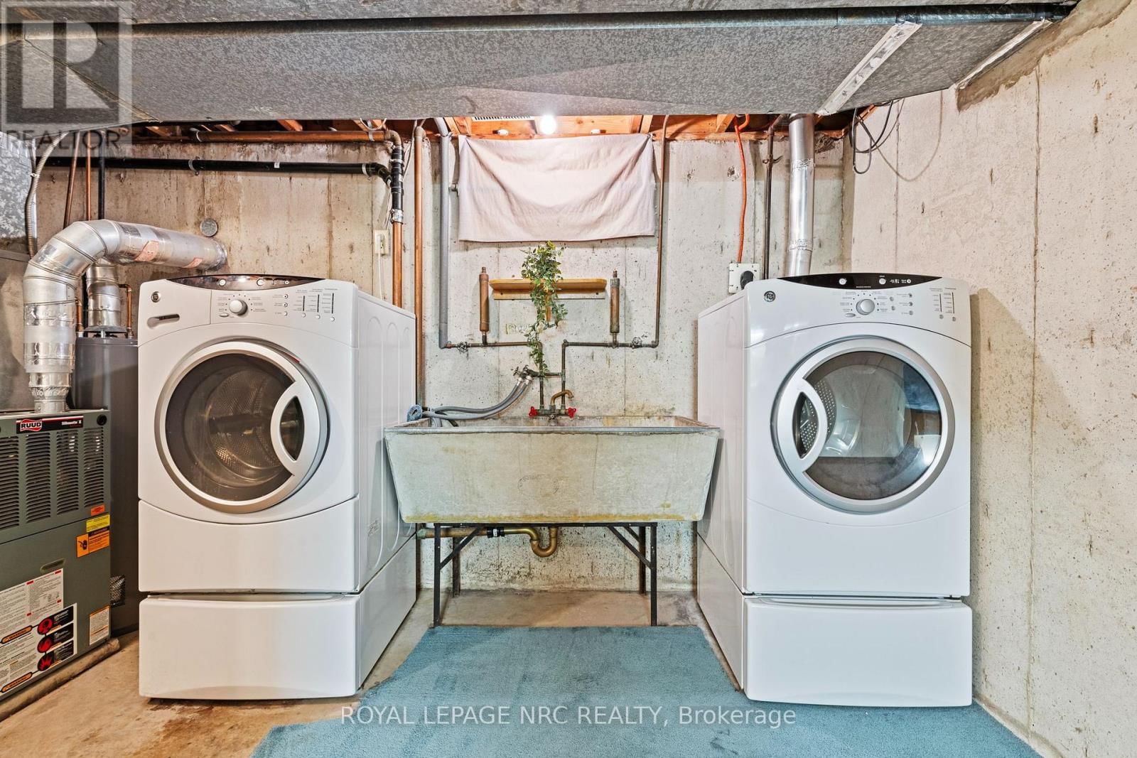 6722 MARGARET STREET Image 20