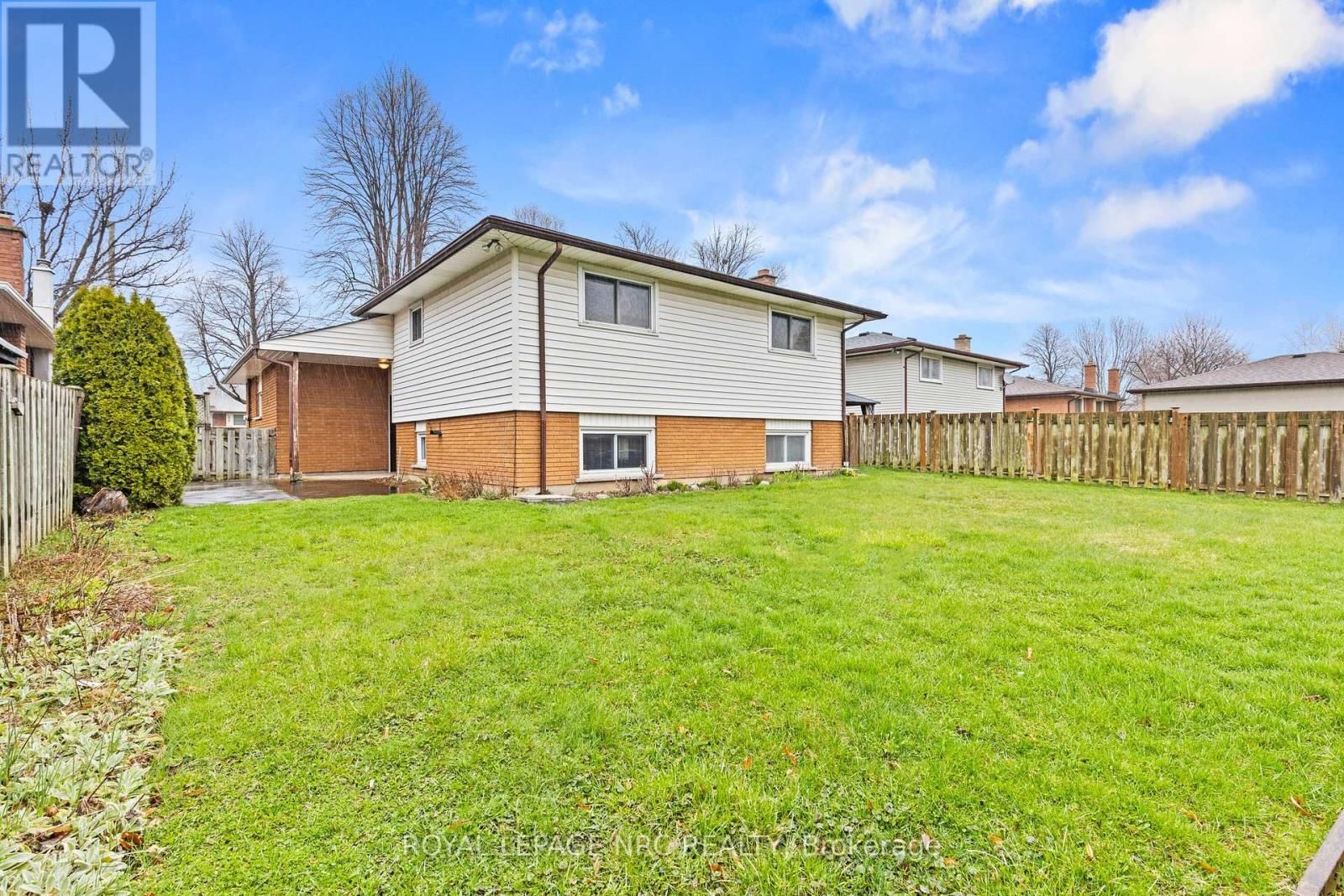 6722 MARGARET STREET Image 24