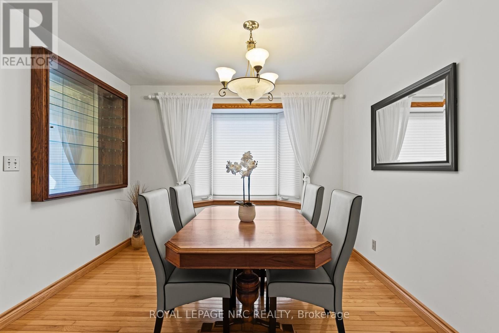 6722 MARGARET STREET Image 7