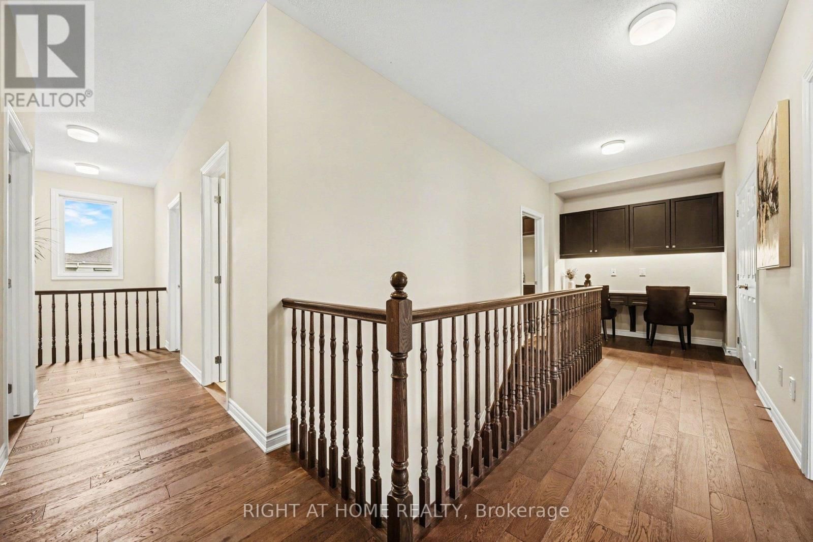 1089 APOLUNE STREET Image 20