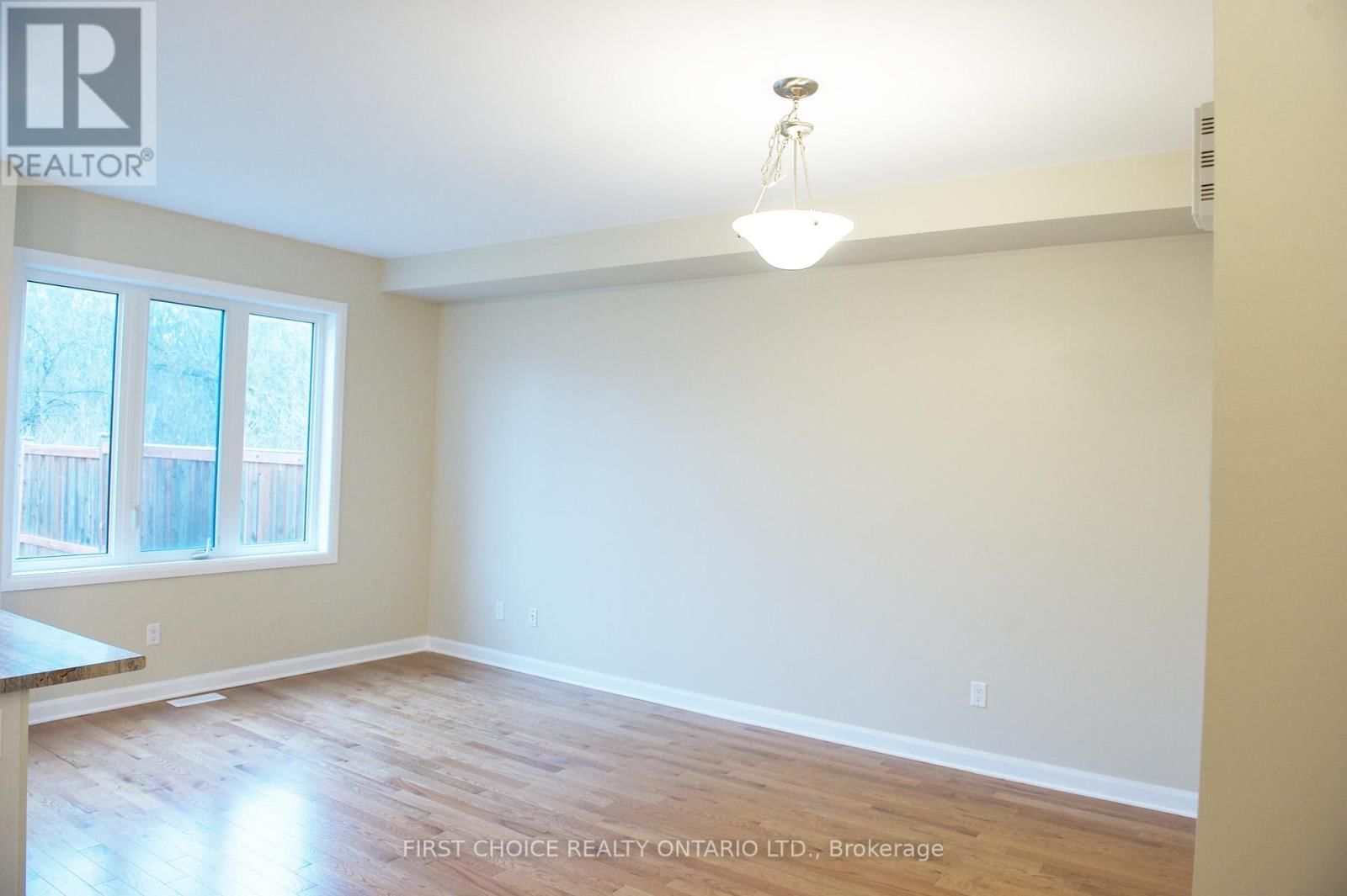 222 GEYSER PLACE Image 16