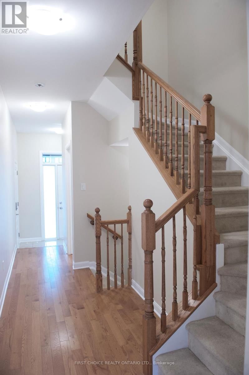 222 GEYSER PLACE Image 5