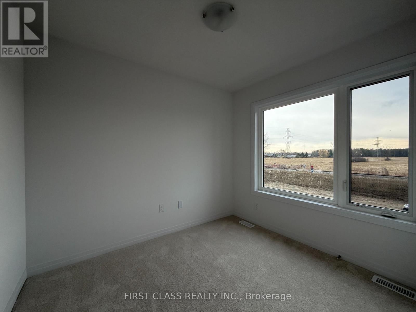 113 MANUEL STREET Image 12