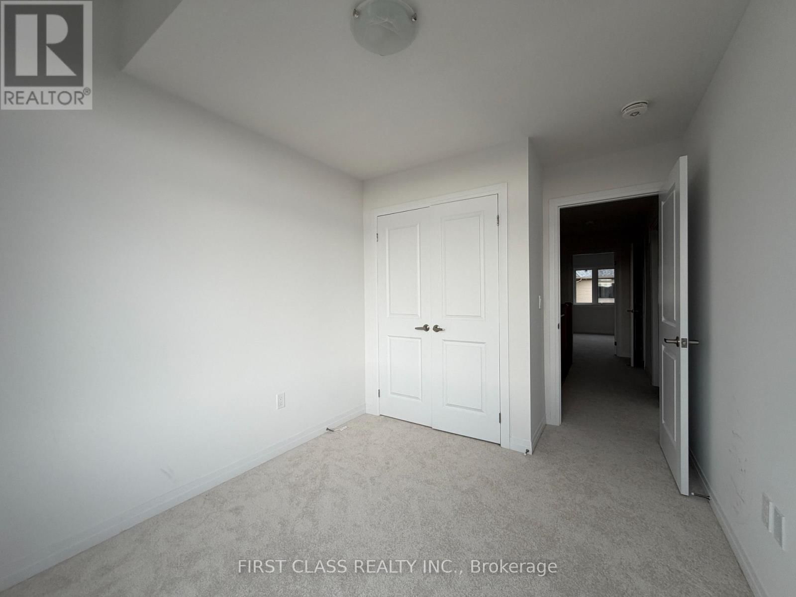 113 MANUEL STREET Image 15