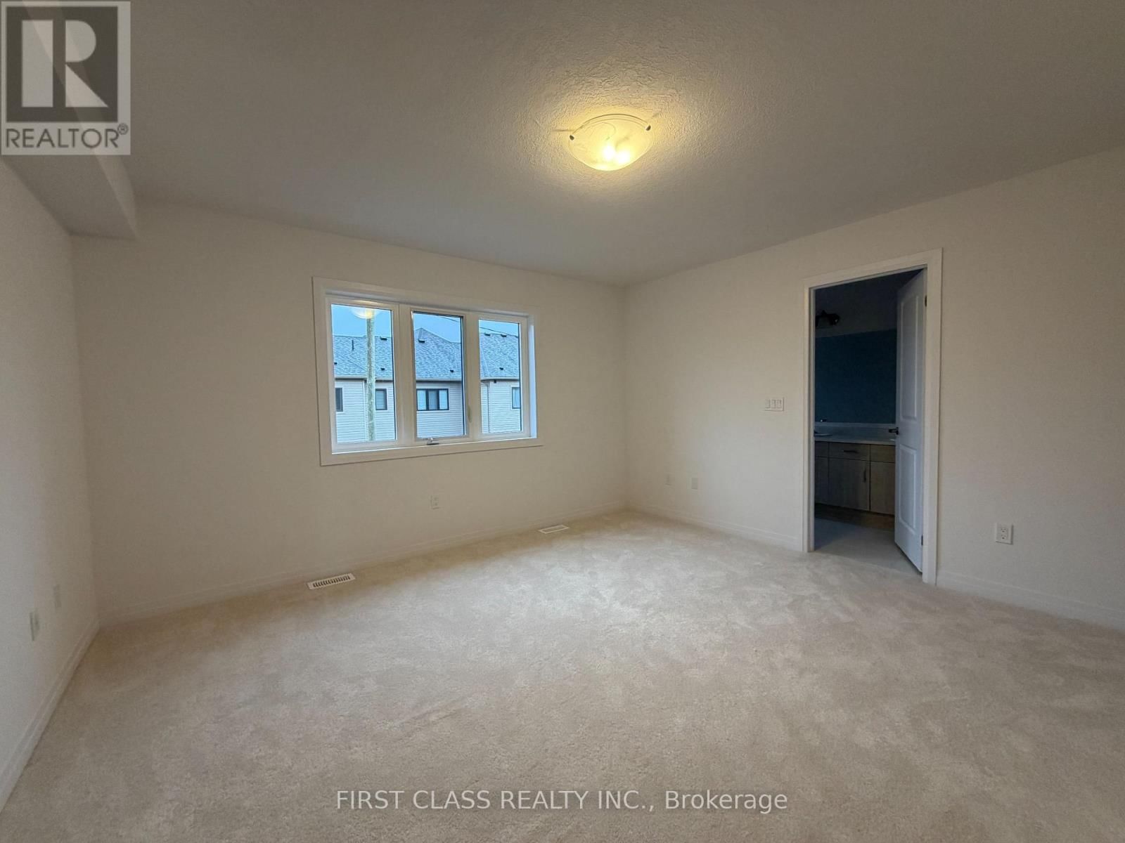 113 MANUEL STREET Image 17