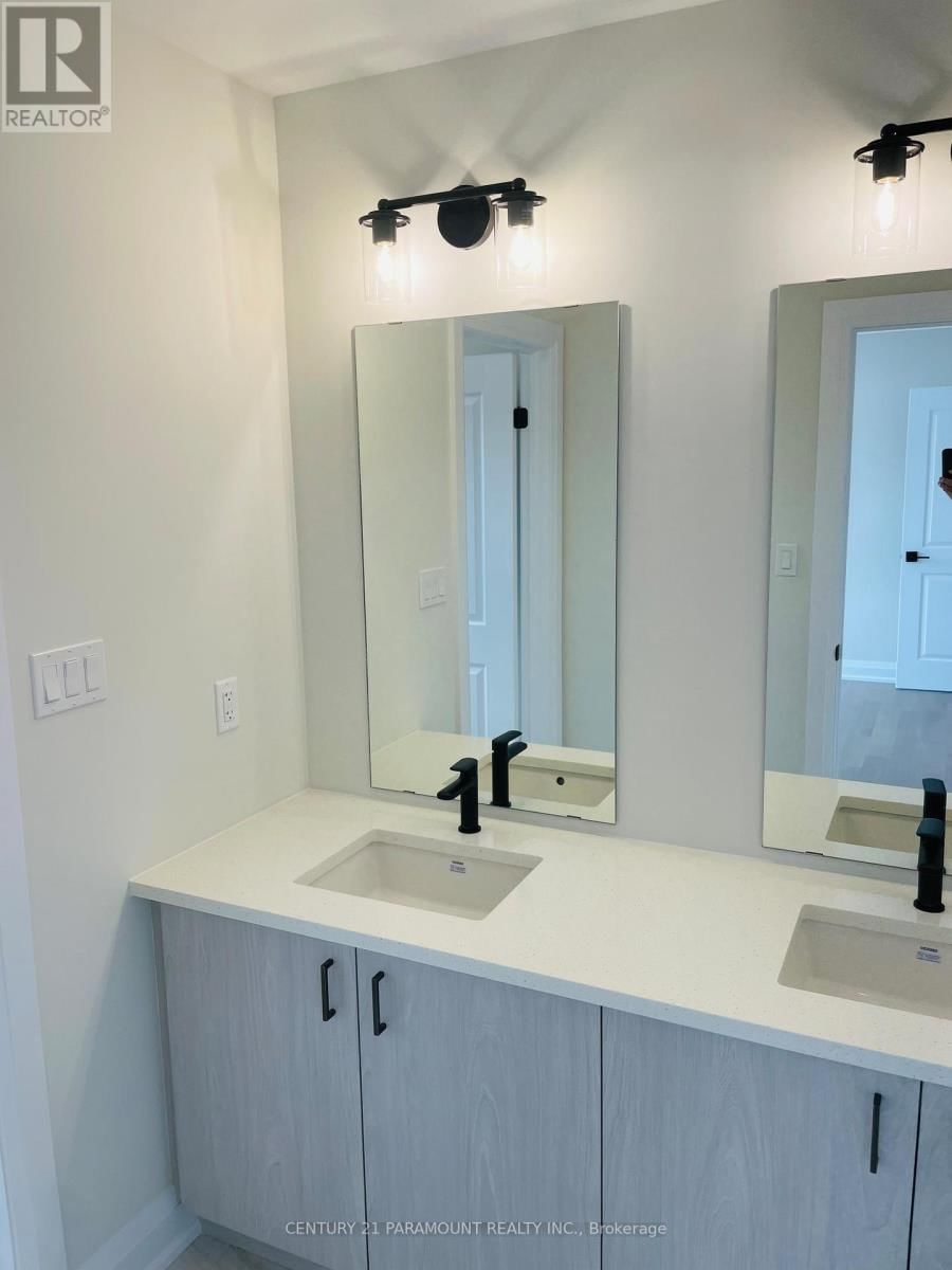 6461 SUNSHINE COMMON Image 17