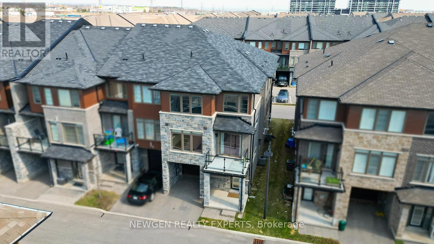 283 - 30 TIMES SQUARE BOULEVARD Image 2