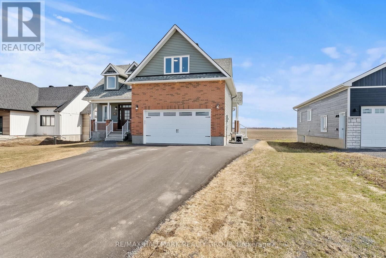 71 CAYER STREET Image 41