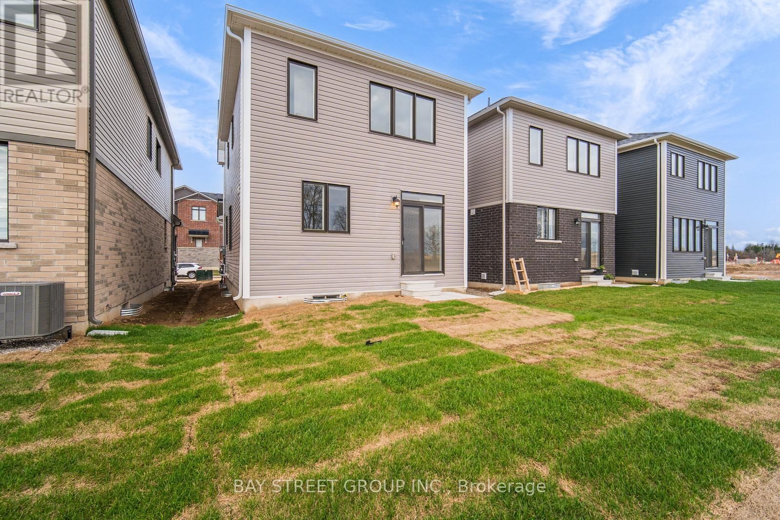 149 WILMOT ROAD Image 39