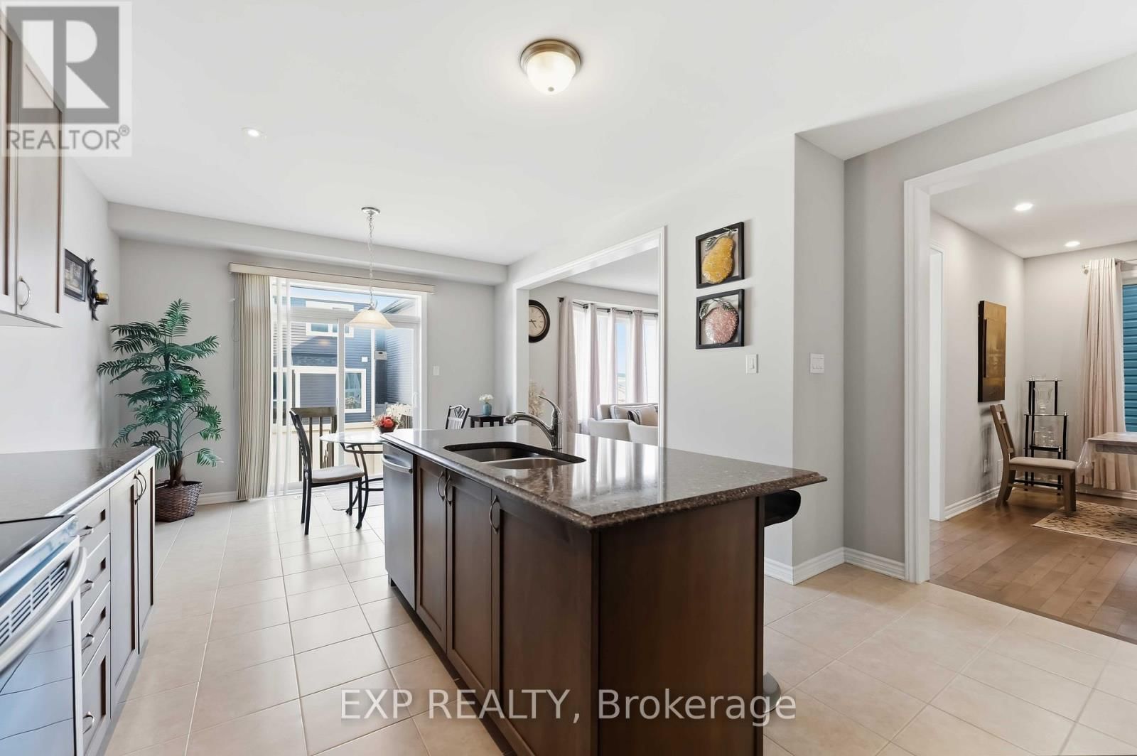 220 WILLOWDUSK STREET Image 21