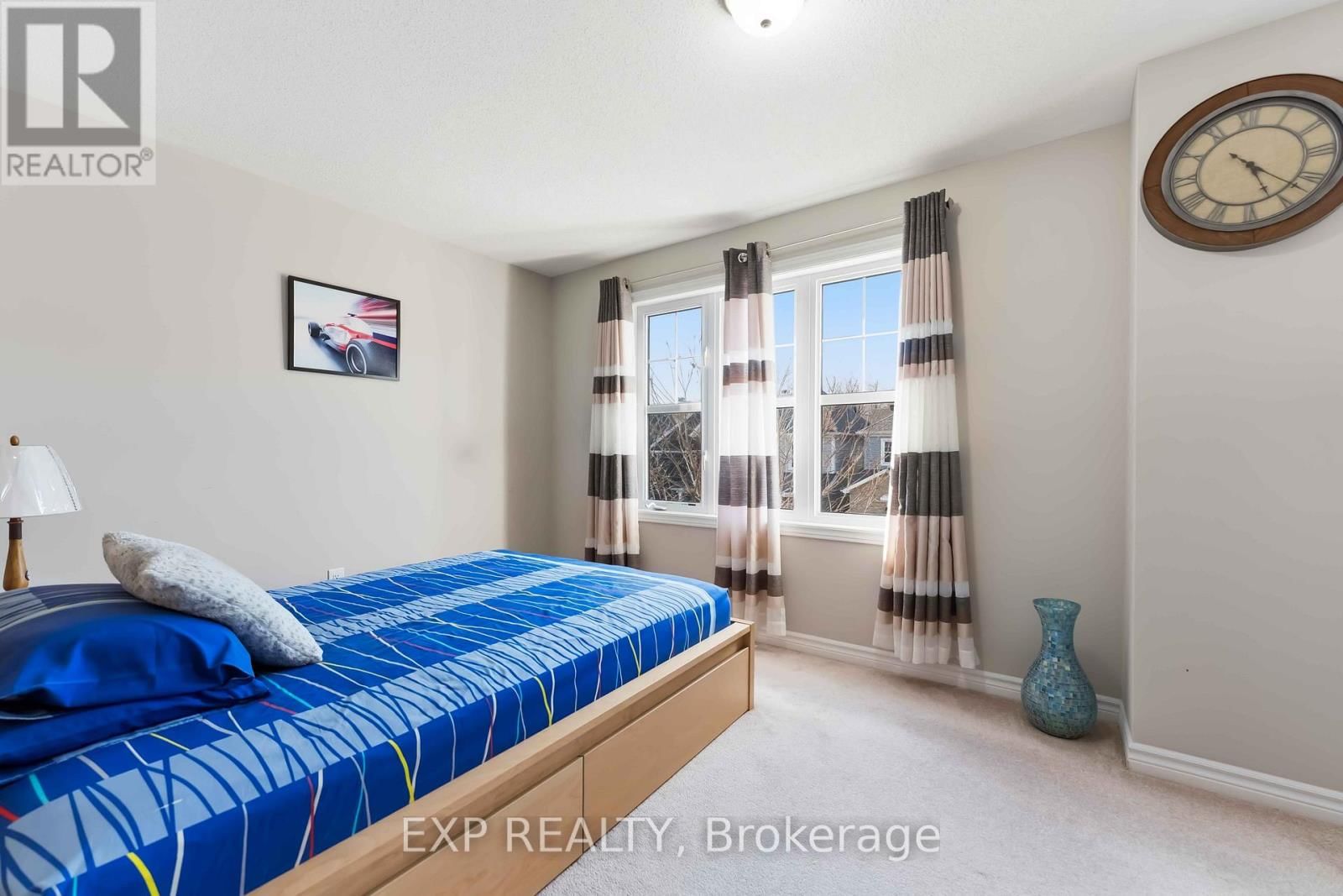 220 WILLOWDUSK STREET Image 32