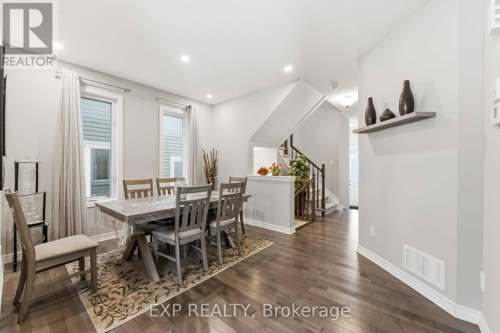 220 WILLOWDUSK STREET Image 8