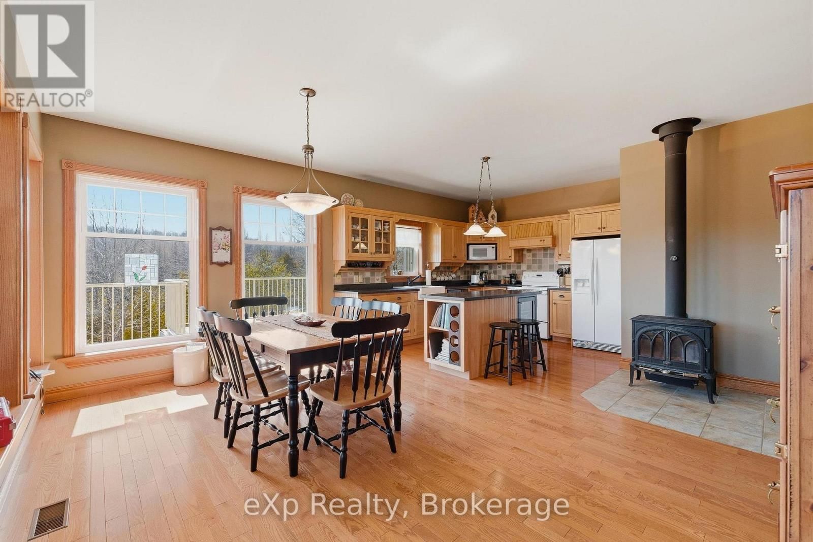 243392 SOUTHGATE 24 ROAD Image 10