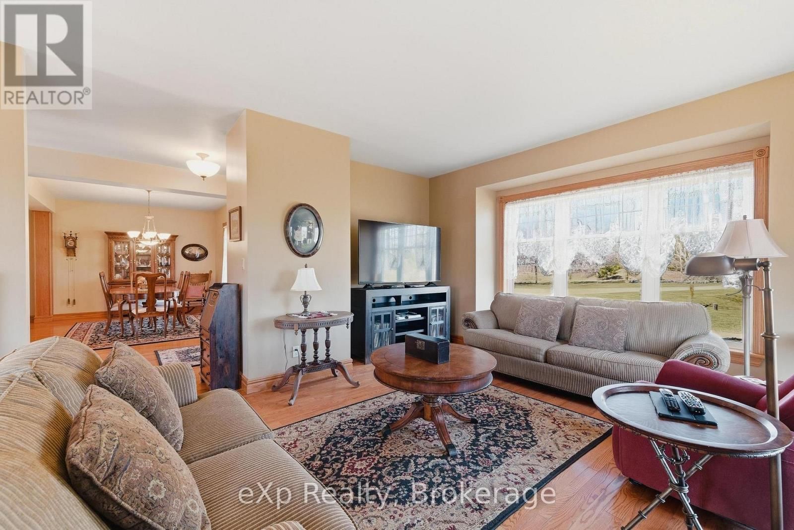 243392 SOUTHGATE 24 ROAD Image 20