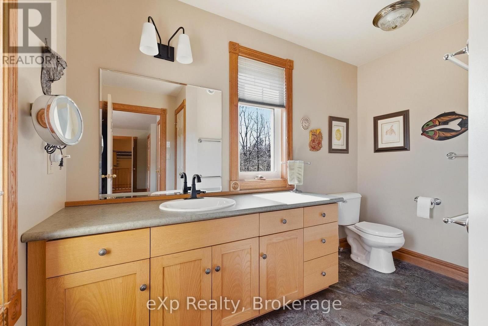 243392 SOUTHGATE 24 ROAD Image 28