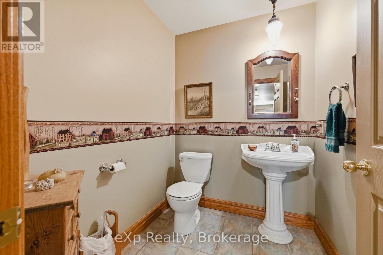 243392 SOUTHGATE 24 ROAD Image 31