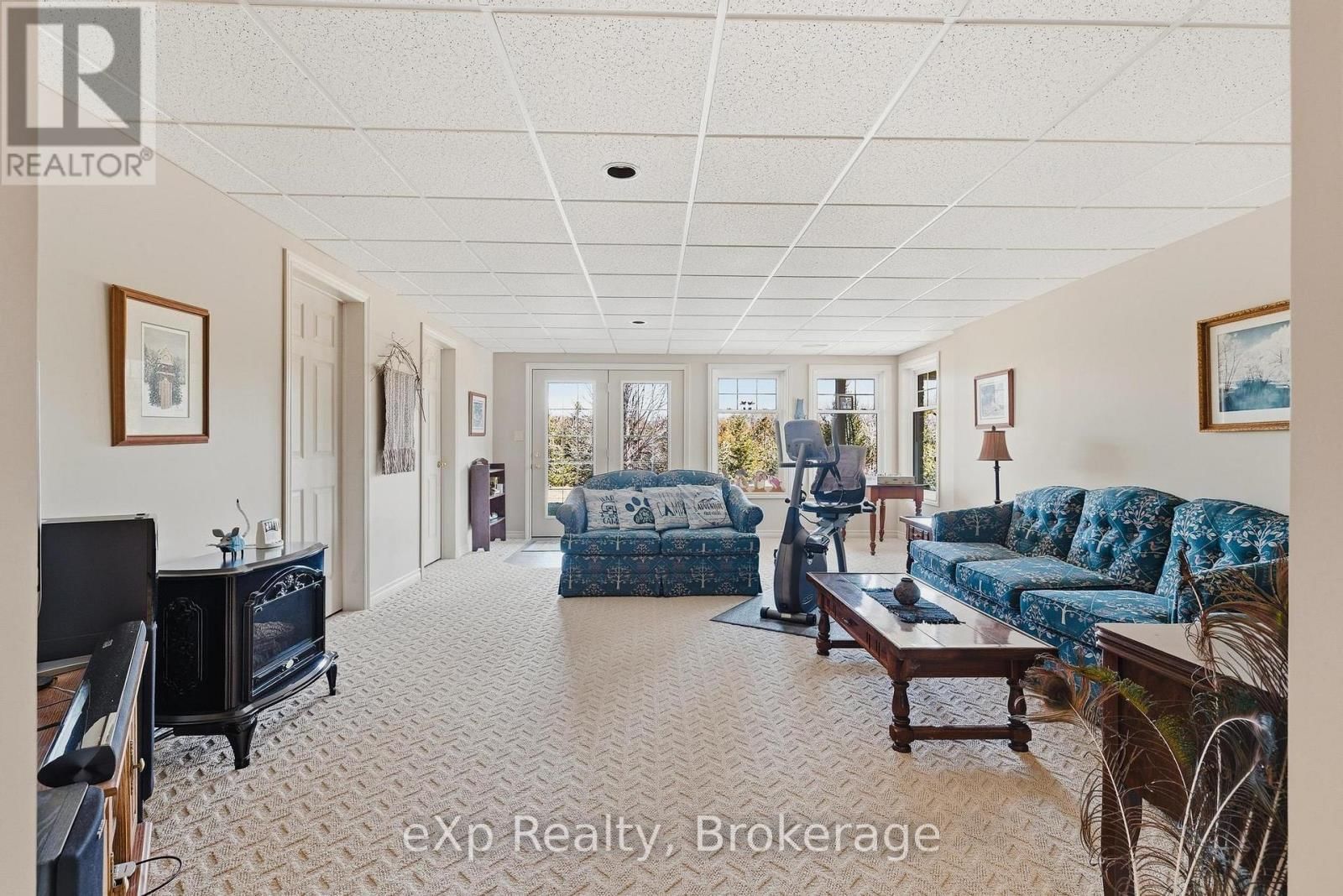 243392 SOUTHGATE 24 ROAD Image 33