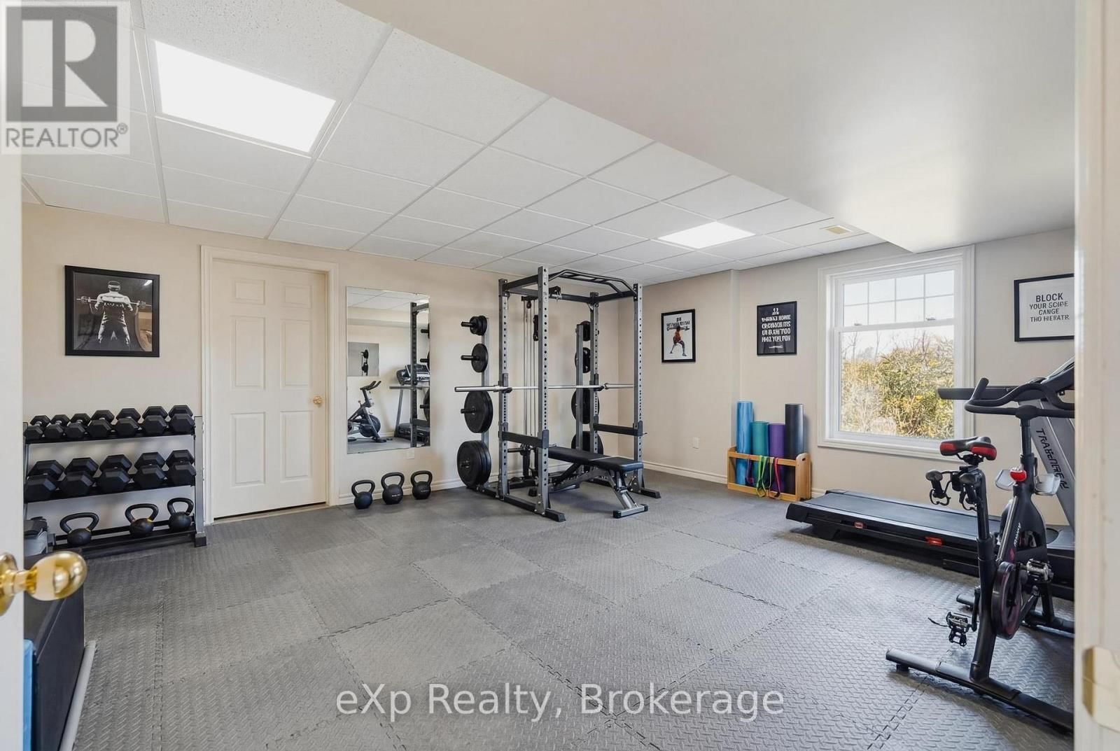 243392 SOUTHGATE 24 ROAD Image 34