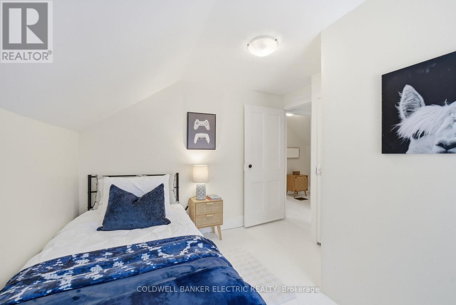 607 ARMOUR ROAD Image 16