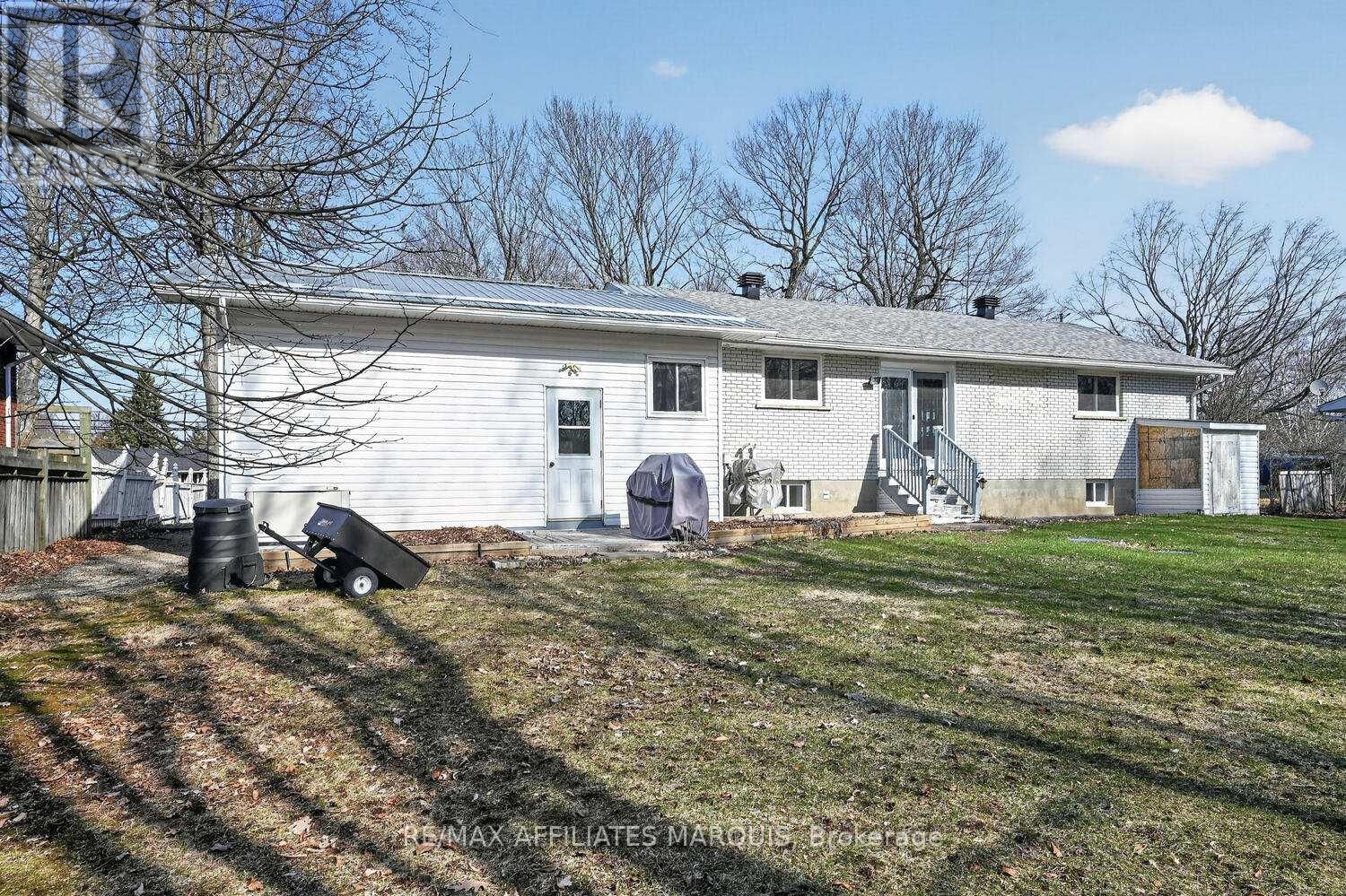 39 GOLF CLUB ROAD Image 41