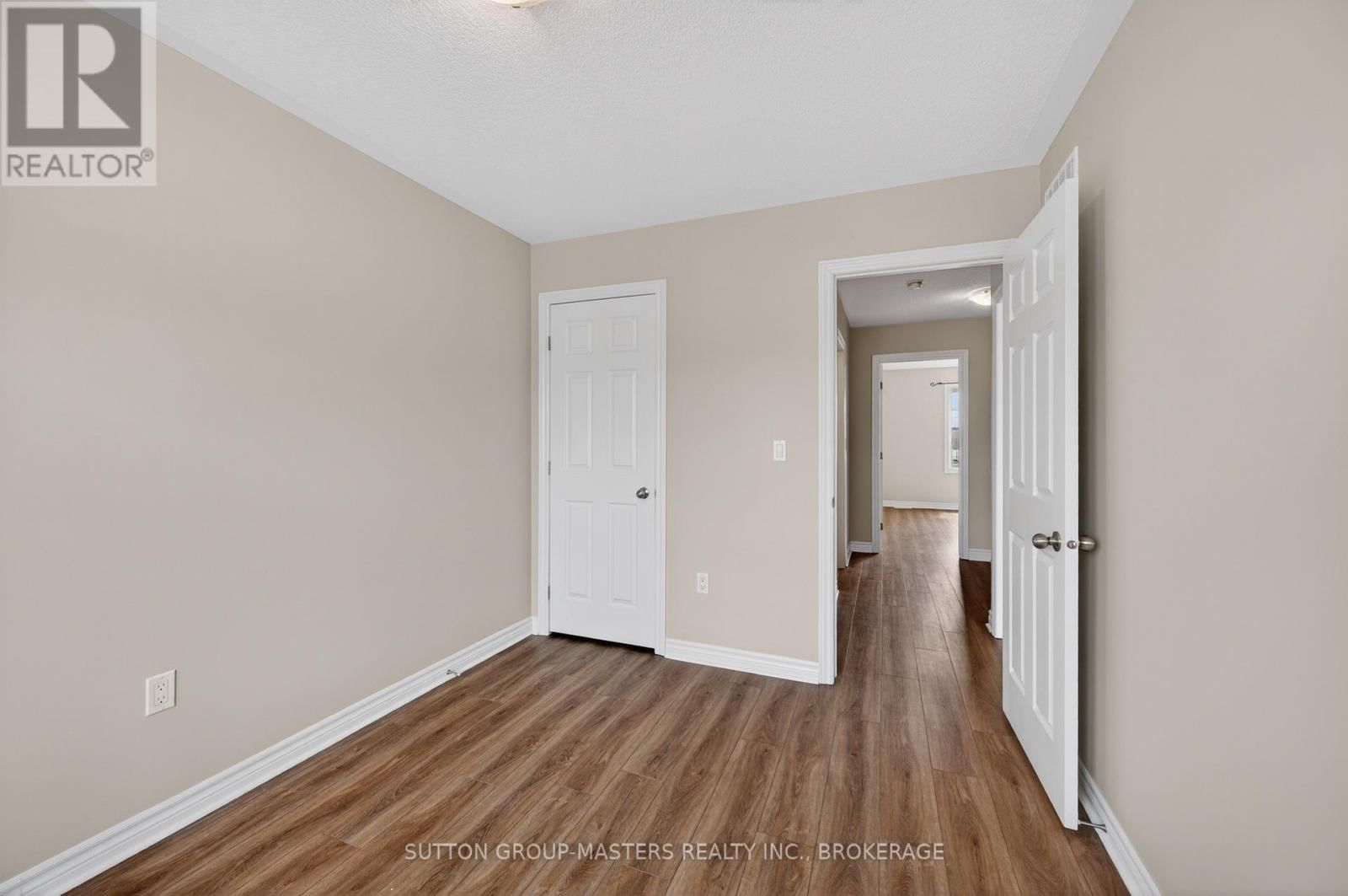 790 NEWMARKET LANE Image 18