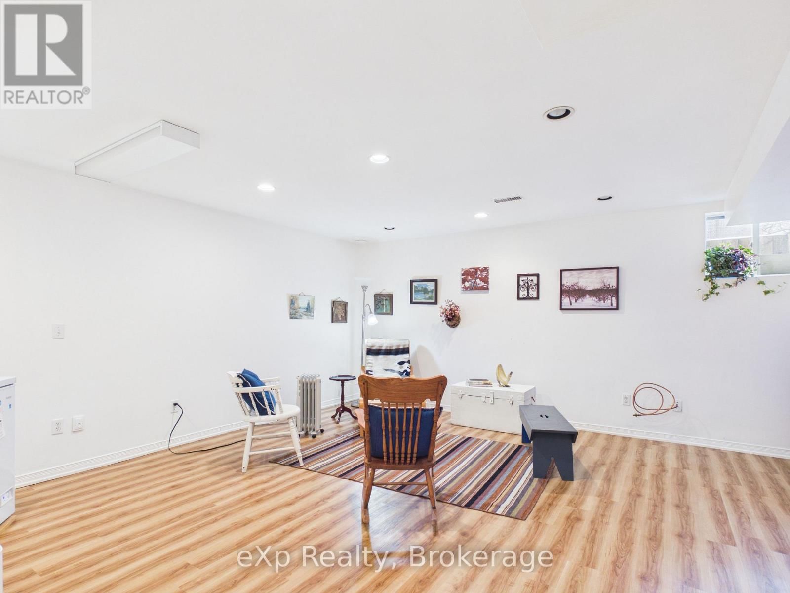 2 - 83 VICTORIA STREET Image 17