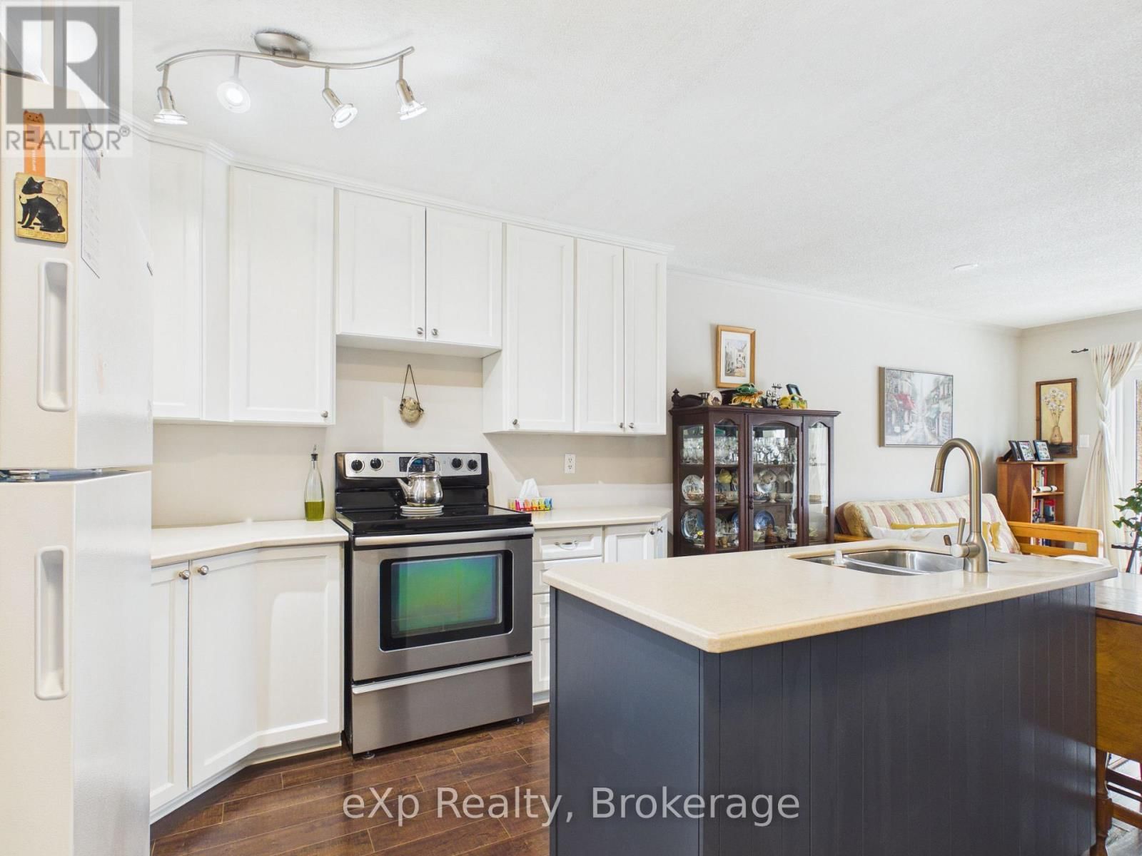 2 - 83 VICTORIA STREET Image 5