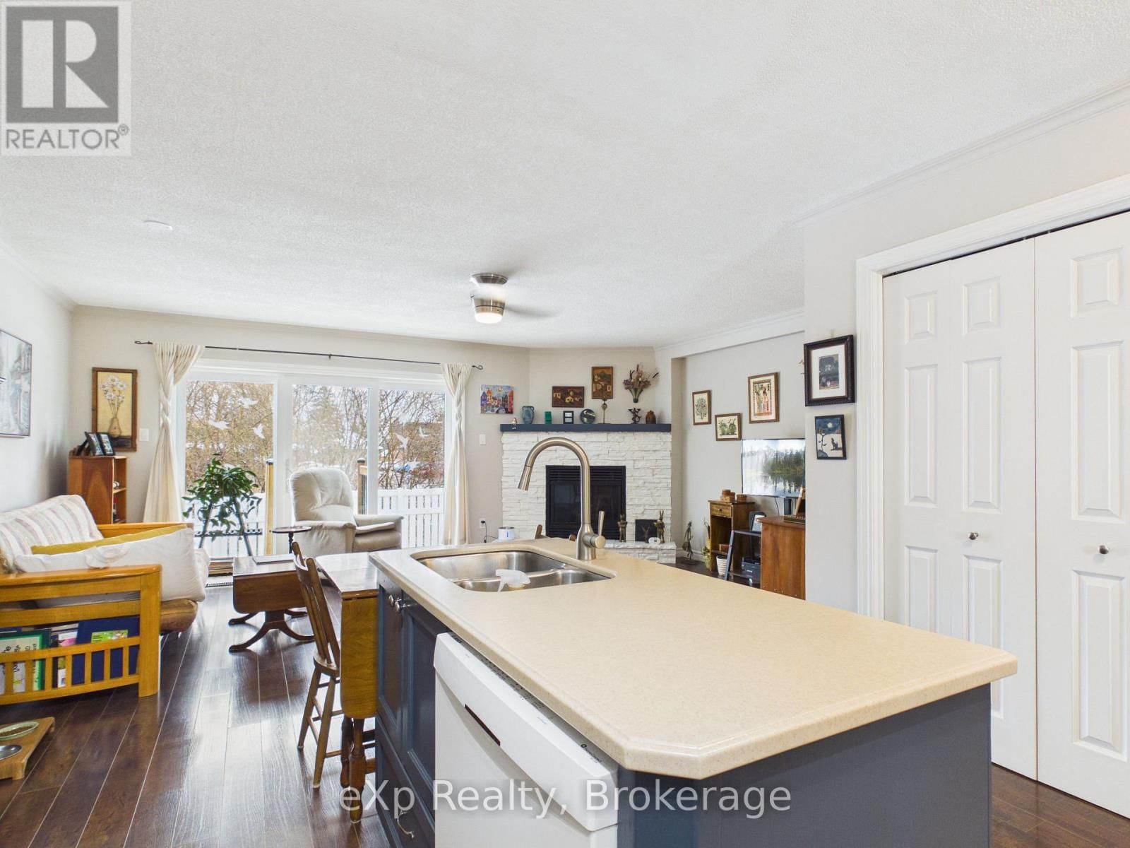 2 - 83 VICTORIA STREET Image 6