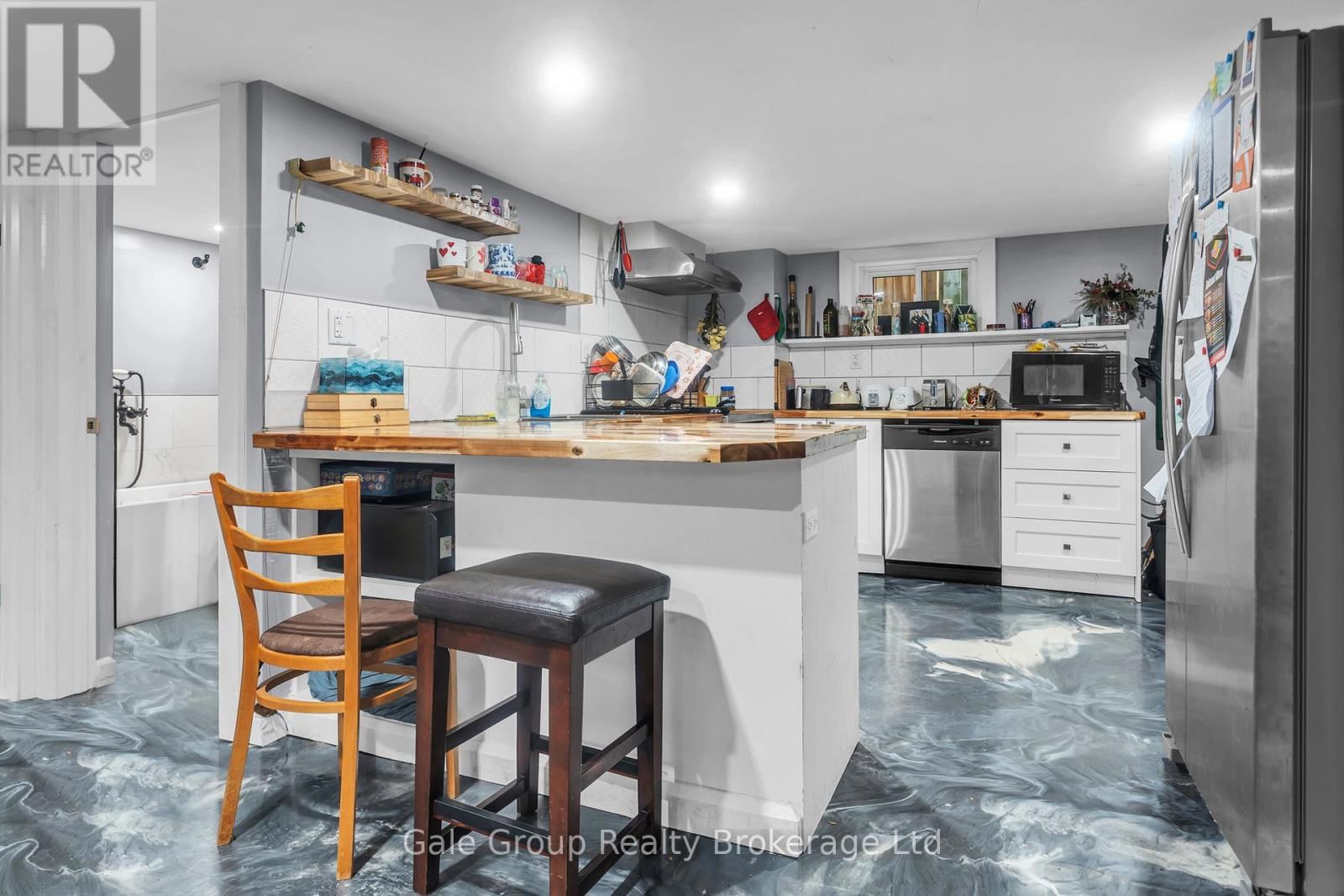 26 STAFFORD STREET Image 22