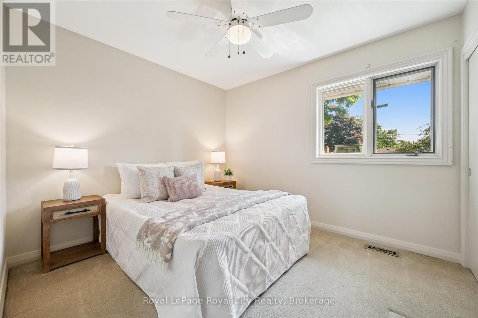 67 WOODSIDE ROAD Image 32