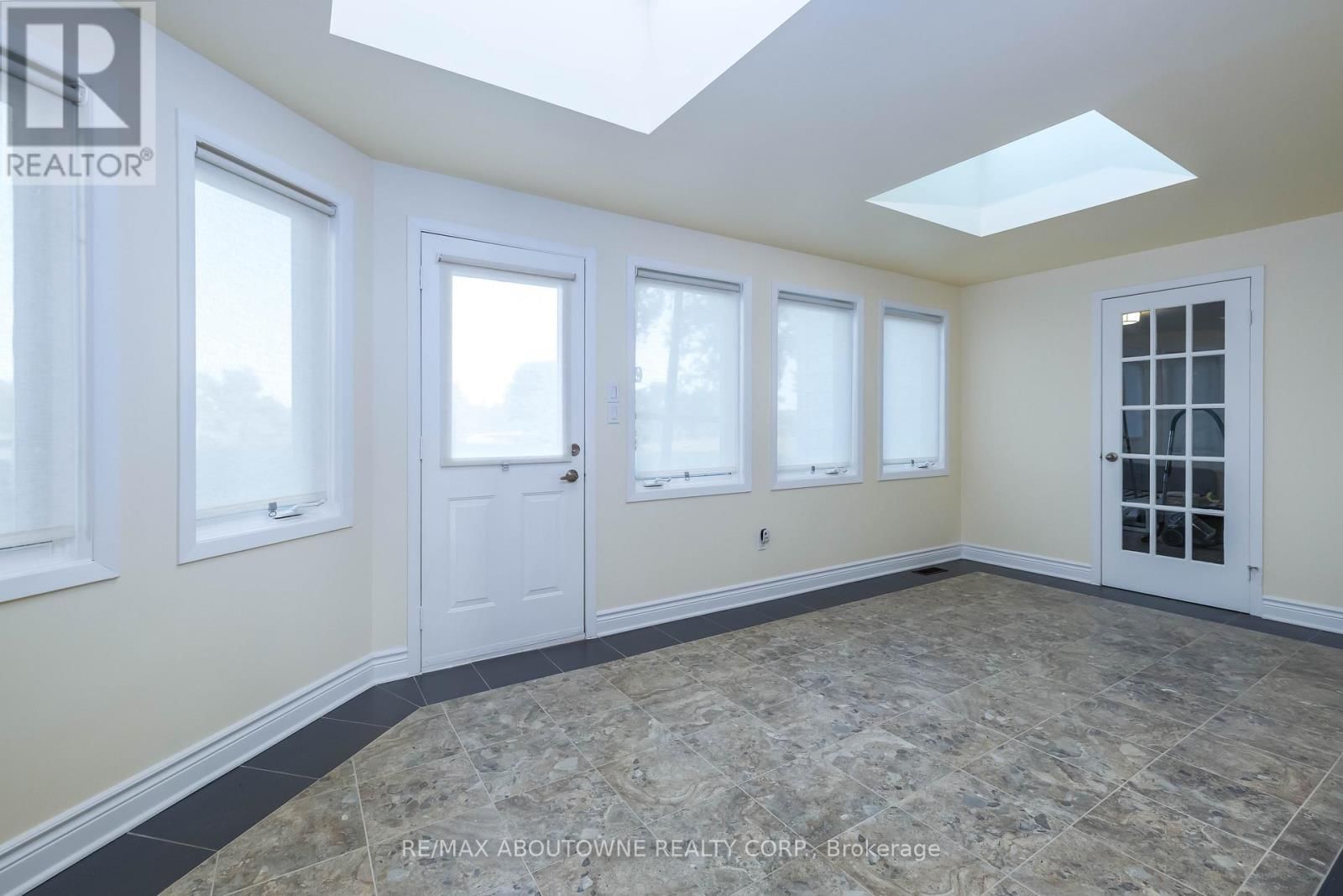 3276 GOVERNORS ROAD Image 26