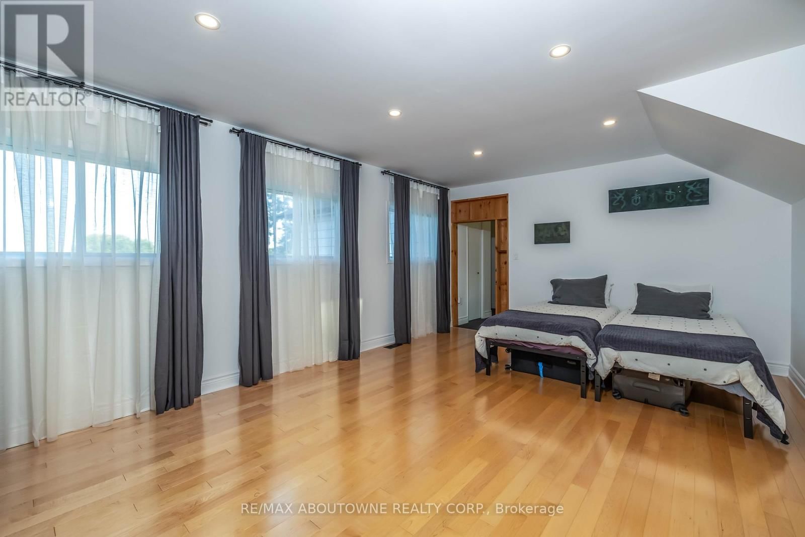 3276 GOVERNORS ROAD Image 35