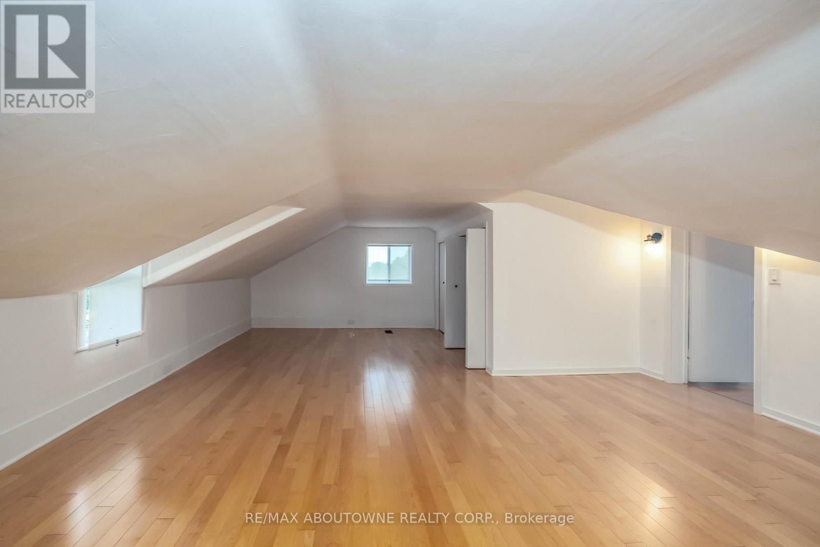 3276 GOVERNORS ROAD Image 38