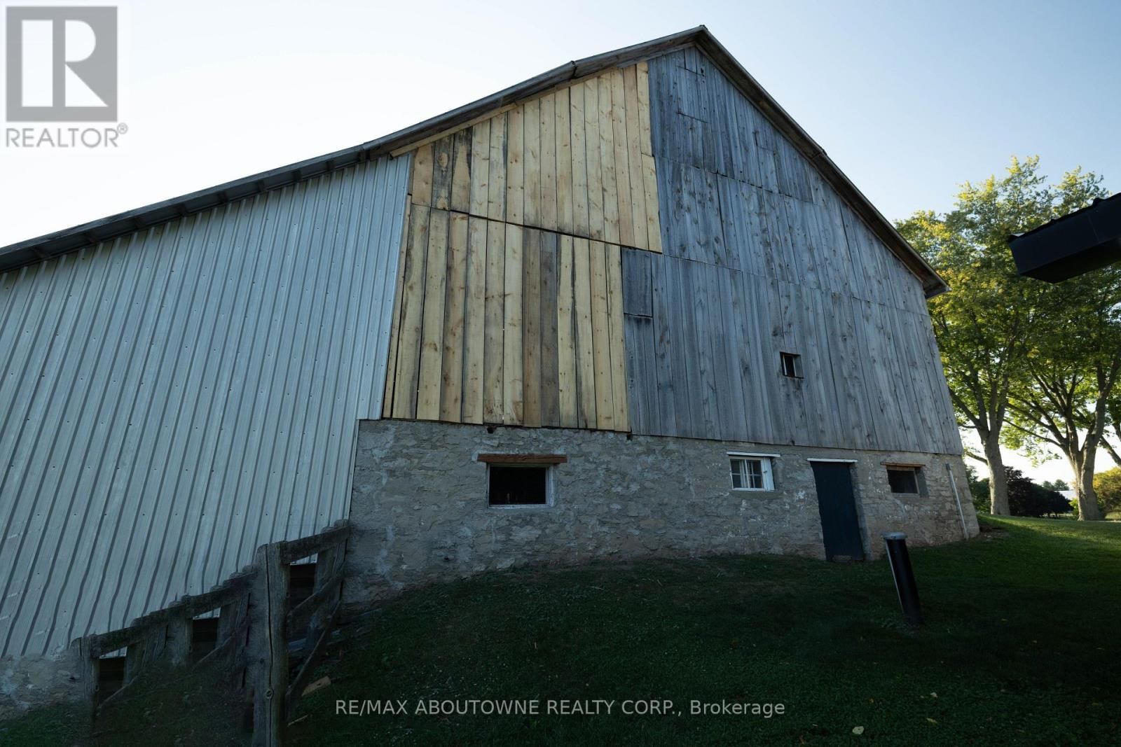 3276 GOVERNORS ROAD Image 41