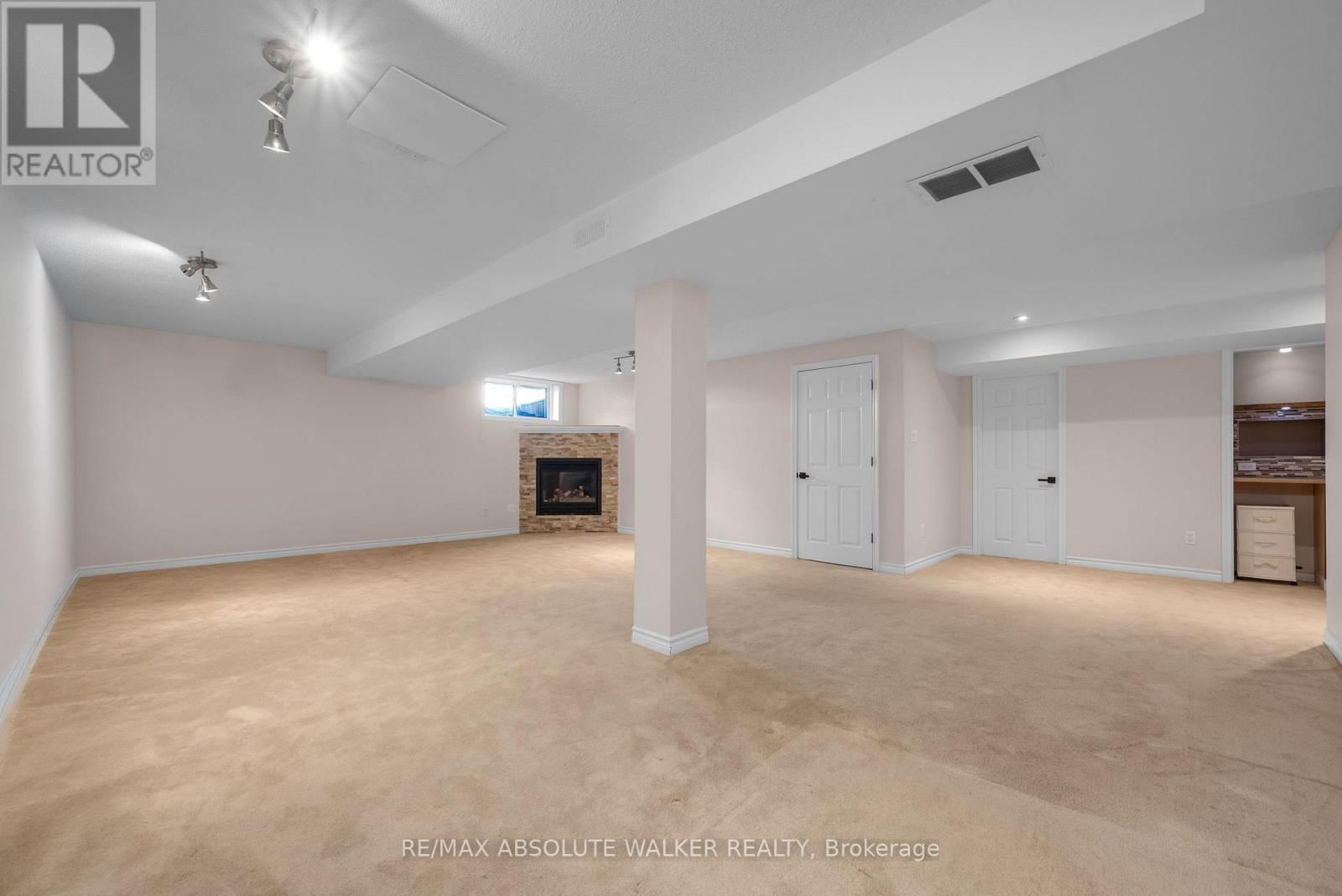 1024 MARCONI AVENUE Image 24