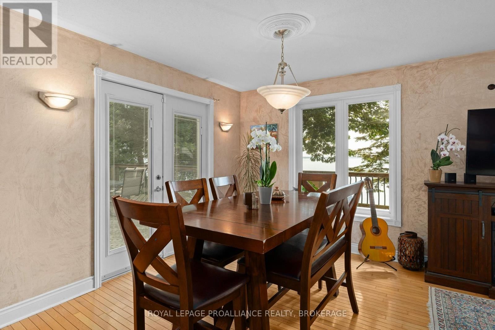 182 NICHOLSON POINT ROAD Image 12