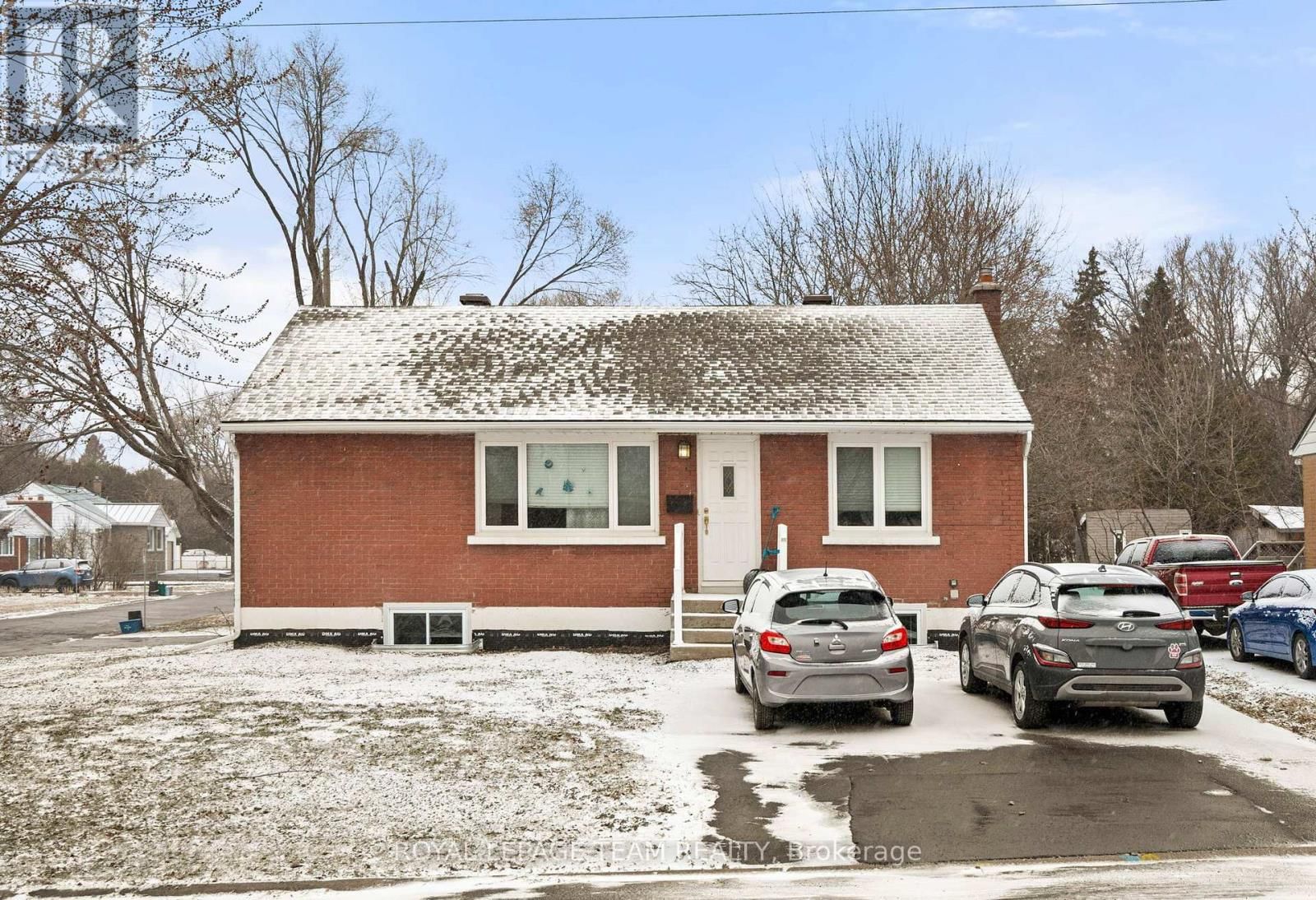 B - 1 STEEL STREET Image 1