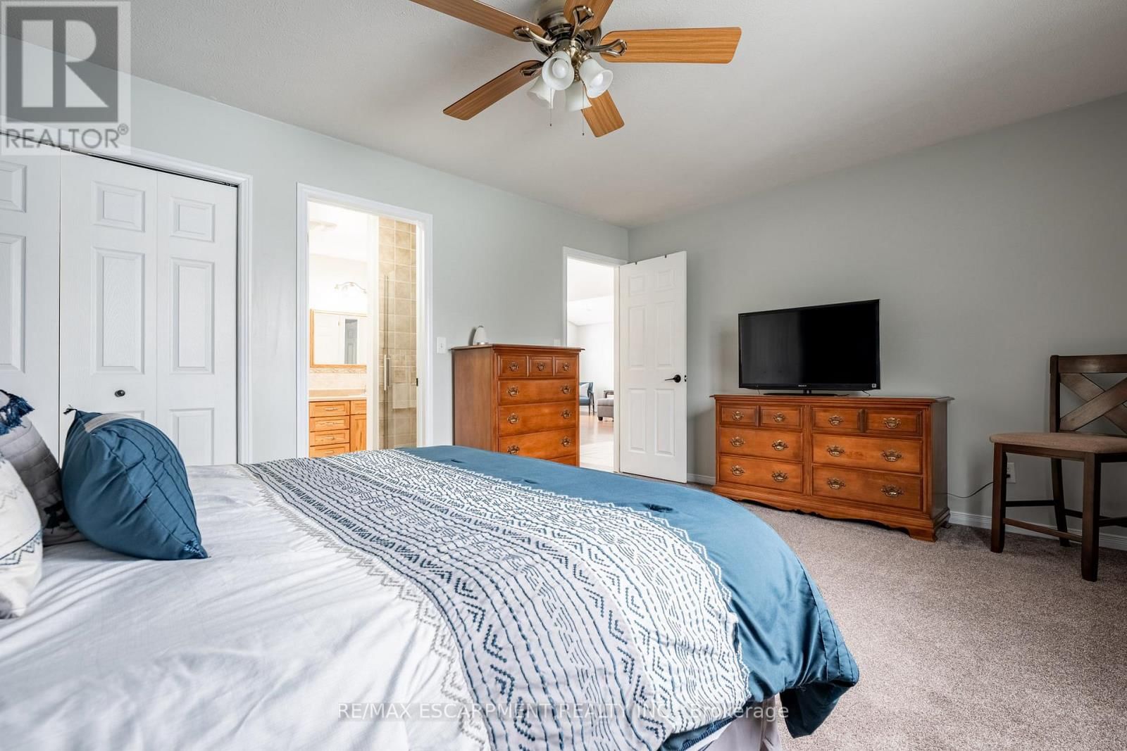 62 MISSION ROAD Image 20