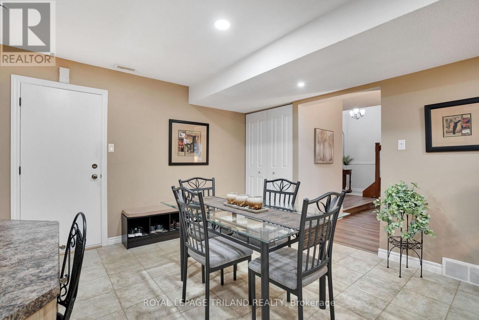 31 EDGEHILL ROAD Image 16