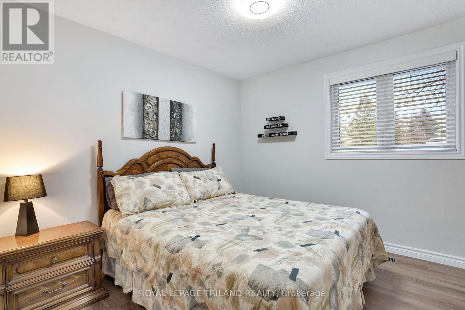 31 EDGEHILL ROAD Image 34