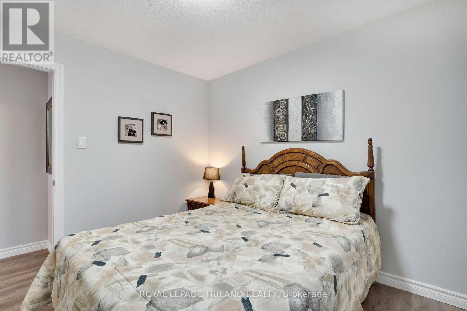 31 EDGEHILL ROAD Image 35