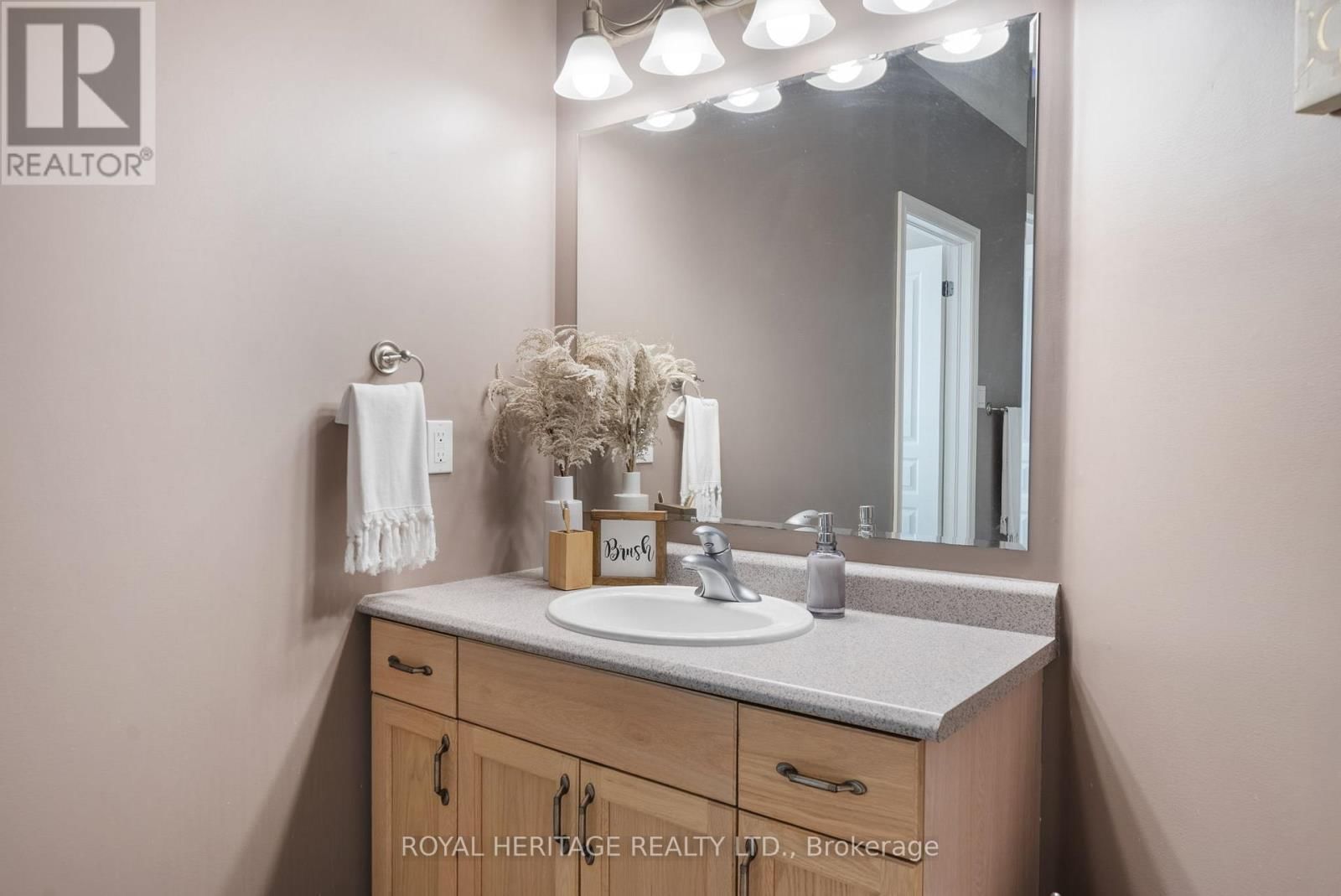 141 SHANAGARRY DRIVE Image 36